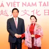Chủ tịch Quốc hội Nguyễn Thị Kim Ngân và Chủ tịch Nhân đại Trung Quốc Lật Chiến Thư. (Ảnh: Trọng Đức/TTXVN)