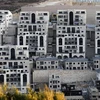 Khu định cư Givat Zeev của Israel đang được xây dựng gần thành phố Ramallah, Bờ Tây. (Ảnh: AFP/TTXVN)