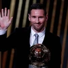 Danh hiệu Quả bóng vàng thứ 6 dành cho Lionel Messi. (Nguồn: Independent)