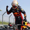 Max Verstappen với chiến thắng đáng nhớ. (Ảnh: SCMP)