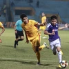 Quang Hải nén buồn thi đấu cùng Hà Nội FC trong trận đấu với Thanh Hoá dù ông nội mới qua đời. (Ảnh: Nguyên An)