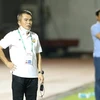 Huấn luyện viên Phạm Minh Đức chia tay câu lạc bộ Hồng Lĩnh Hà Tĩnh sau vòng 9 V-League 2021. (Ảnh: FBNV) 