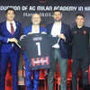 Học viện AC Milan Hà Nội được chính thức ra mắt bởi đại diện Câu lạc bộ AC Milan, lãnh đạo Đại sứ quán Italy tại Việt Nam. (Ảnh: PV/Vietnam+) 
