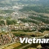 Thành phố Điện Biên Phủ (tỉnh lỵ tỉnh Điện Biên) nhìn từ trên cao (chụp tháng 11/2011). (Ảnh: Dương Ngọc/TTXVN).