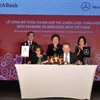 SeABank hỗ trợ khách hàng có nhu cầu vay vốn mua xe Mercedes-Benz
