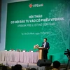 Tổng giám đốc Nguyễn Đức Vinh phát biểu tại hội thảo. (Nguồn: VPBank)