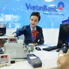 Giao dịch tại VietinBank. (Ảnh: Vietnam+)