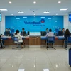 Giao dịch tại VietinBank. (Ảnh: Vietnam+)