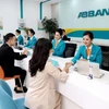 ABBANK là một ngân hàng thương mại cổ phần có bề dày lịch sử 31 năm và mạng lưới hoạt động 165 chi nhánh trên toàn quốc. (Ảnh: Vietnam+)