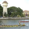 Sôi động đua thuyền truyền thống Bình Thuận