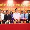 Thủ tướng Nguyễn Tấn Dũng bấm nút phát lệnh phát sóng kênh VOV Giao thông tại TP. Hồ Chí Minh. (Ảnh: VOV)