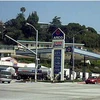 Một trạm xăng của Arco tại Los Angeles (Nguồn: Wikipedia)