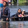 Ngập lụt tại thủ đô Bangkok ngày 27/10. (Ảnh: AFP/TTXVN)