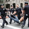 Mỹ bắt giữ 300 người biểu tình "Chiếm Phố Wall"