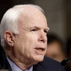 McCain dọa “xóa sổ sức mạnh không quân” của Syria