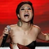 Uyên Linh đã biểu diễn rất thành công trong đêm chung kết Vietnam Idol 2010 (Nguồn: Internet)