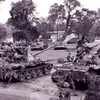 11 giờ 30 ngày 30/4/1975, Lữ đoàn 203 đã chiếm Dinh Độc Lập (Ảnh: Đinh Quang Thành/TTXVN)