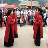 Điệu múa Xoan truyền thống do các nghệ nhân tỉnh Phú Thọ trình diễn (Ảnh: Nhật Anh/TTXVN)