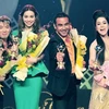 Các nghệ sỹ nhận giải Mai vàng 2011 (Ảnh: Nguyễn Trung Hải) 