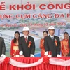 Chủ tịch nước Nguyễn Minh Triết phát lệnh khởi công xây cụm cảng Đa Phúc tại huyện Phổ Yên, tỉnh Thái Nguyên. (Ảnh: Nguyễn Khang/TTXVN). 