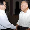 Chủ tịch nước Nguyễn Minh Triết tiếp xúc cử tri Thành phố Hồ Chí Minh. (Ảnh: Hoàng Hải/TTXVN)