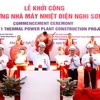 Thủ tướng Nguyễn Tấn Dũng phát lệnh khởi công. (Ảnh: Đức Tám/TTXVN).