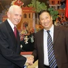 Phó Thủ tướng Phạm Gia Khiêm tiếp Tổng Giám đốc Tổ chức Di cư Quốc tế. (Ảnh: Nguyễn Dân/TTXVN).