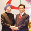 Thủ tướng Nguyễn Tấn Dũng tiếp Thủ tướng Ấn Độ Manmohan Singh. (Ảnh: Đức Tám/TTXVN).