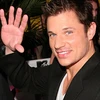 Nick Lachey "bật mí" về cảnh cầu hôn lãng mạn