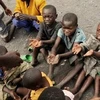 Trẻ em nghèo ở châu Phi. (Ảnh: Internet)