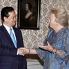 Thủ tướng Nguyễn Tấn Dũng tiếp kiến Nữ hoàng Beatrix Wilhelmina Armgard. (Ảnh: Đức Tám/TTXVN)