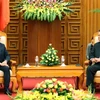 Thủ tướng Nguyễn Tấn Dũng tiếp Đại sứ Bỉ tại Việt Nam đến chào xã giao. (Ảnh: Dương Giang/TTXVN)