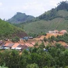 Một số ngôi nhà tái định cư đã được xây dựng tại huyện Tây Trà. (Nguồn: Báo Quảng Ngãi)