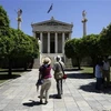 Khách du lịch thăm Athens. (Nguồn: Reuters)