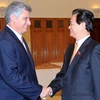 Thủ tướng Nguyễn Tấn Dũng tiếp Phó Chủ tịch thứ nhất Hội đồng Nhà nước và Hội đồng Bộ trưởng nước Cộng hòa Cuba. (Ảnh: Đức Tám/TTXVN)