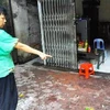 Ngôi nhà bị tấn công bằng bom bẩn rạng sáng 20/7 (Ảnh: Sơn Bách/Vietnam+)