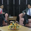 Đại sứ Việt Nam tại Malaysia Nguyễn Hồng Thao tiếp ông Ter Leong Yap, Phó Chủ tịch KLSCCCI. (Ảnh: Xuân Triển/Vietnam+)