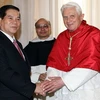Chủ tịch nước Nguyễn Minh Triết gặp Giáo hoàng Benedict ngày 11/12/2009 tại Vatican. (Ảnh: Nguyễn Khang/TTXVN)