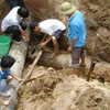 Công ty Tung Kuang đã tự tháo dỡ toàn bộ hệ thống đường ống xả nước thải sản xuất không qua xử lý ra môi trường. (Ảnh: TTXVN)