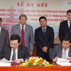 PVPS ký hợp đồng cung cấp dịch vụ chuyên gia với Công ty TNHH ALSTOM Việt Nam. (Ảnh: Ngọc Hà/TTXVN)