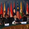 Ngoại trưởng Trung Quốc Dương Khiết Trì (giữa) tại hội nghị. (Ảnh: THX/TTXVN)