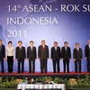 Thủ tướng Nguyễn Tấn Dũng và các Trưởng đoàn tại Hội nghị ASEAN-Hàn Quốc. (Ảnh: Đức Tám/TTXVN)