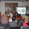 Đoàn VAVA diễn thuyết tại cuộc gặp ở Sydney. (Ảnh: Võ Giang/Vietnam+)