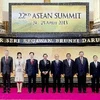 Thủ tướng Nguyễn Tấn Dũng cùng Trưởng đoàn các nước thành viên ASEAN tại hội nghị. (Ảnh: Đức Tám/TTXVN)
