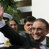 Ông Asif Zardari đã rời Phủ tổng thống ở thủ đô Islamabad. (Ảnh: AFP/TTXVN)