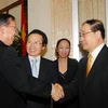 Phó Thủ tướng Trương Vĩnh Trọng tiếp ông Choi Young Joo, Chủ tịch Hội hữu nghị Hàn-Việt. (Ảnh: Doãn Tấn/TTXVN) 