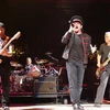 Ban nhạc huyền thoại U2 của Ireland sẽ có một liveshow trước Cổng Brandenburg. (Ảnh: Wikipedia)