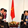 Phó Thủ tướng Phạm Gia Khiêm tiếp Đại sứ Đặc biệt Nhật-Việt Ryotaro Sugi. (Ảnh: Thanh Tùng-Hồng Hà/Vietnam+) 