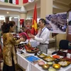 Gian hàng Việt Nam tại Hội chợ từ thiện quốc tế năm 2011. (Ảnh: Thanh Thủy/Vietnam+)