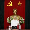 Thủ tướng Nguyễn Tấn Dũng phát biểu kết luận buổi làm việc với lãnh đạo chủ chốt tỉnh Sơn La. (Ảnh: Đức Tám/TTXVN)